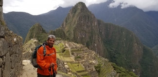 Gopa hiking Machu Picchu