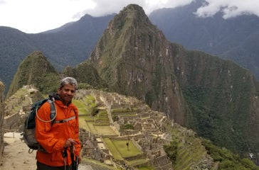 Gopa hiking Machu Picchu